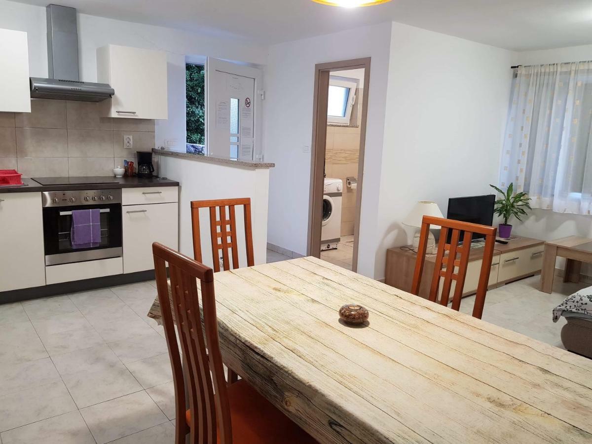 Apartment Natali Brseč Dış mekan fotoğraf