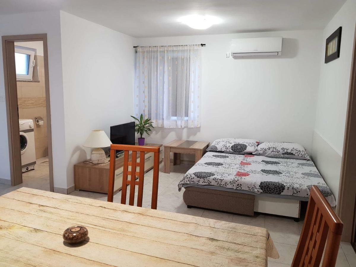 Apartment Natali Brseč Dış mekan fotoğraf